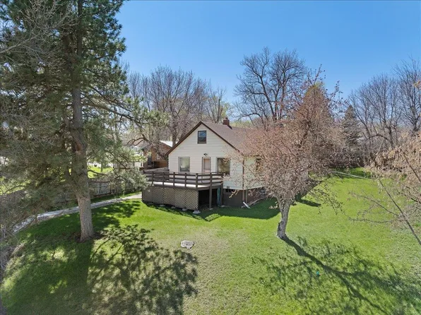 621 Christensen Dr, Spearfish, SD 57783