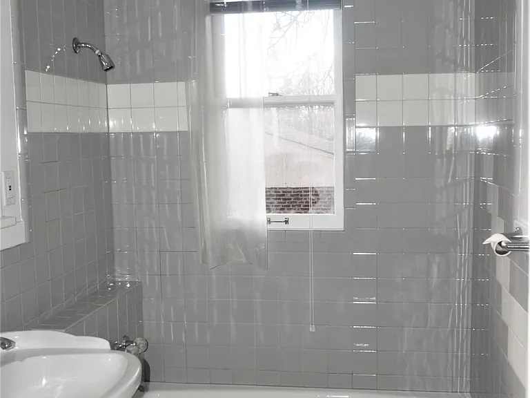 771 S Ogden St — Photo 12