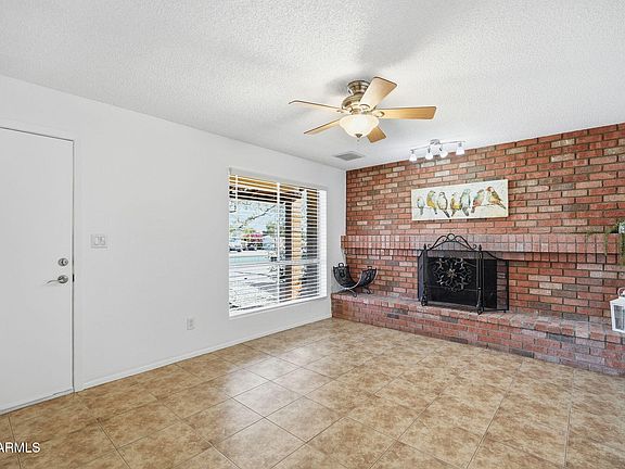 4th image of 10511 W BUTLER Drive
