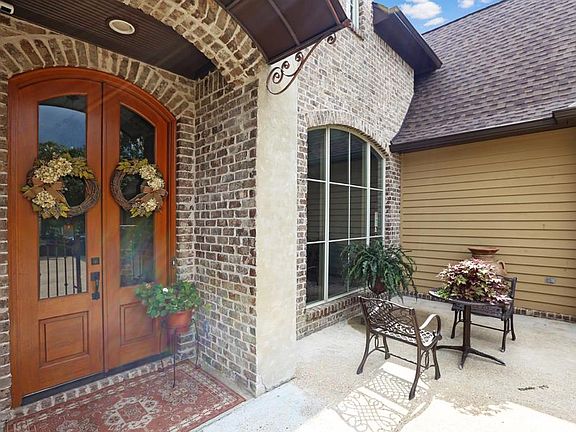 4th image of 103 Bienville Dr