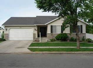 1380 S Granite Dr, Layton, UT 84041