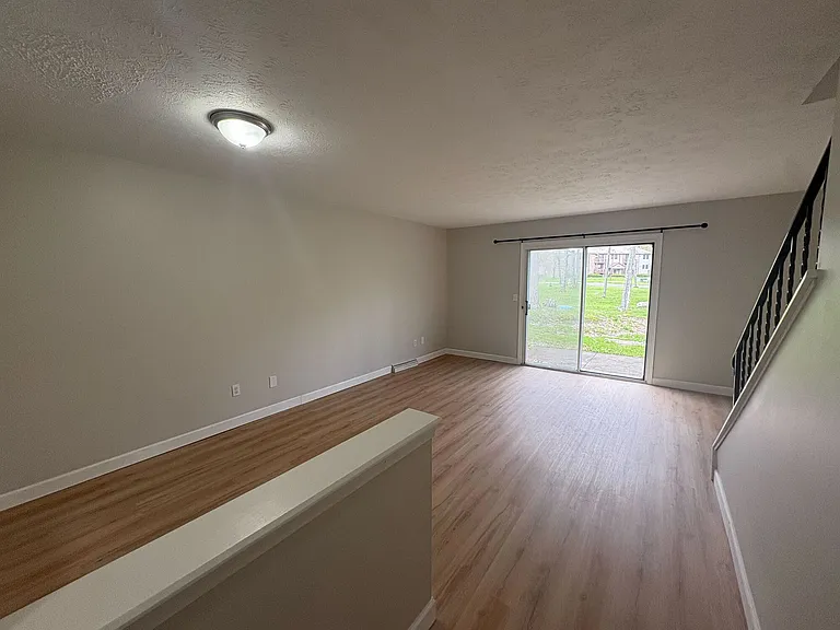 Brookside Commons — Photo 19