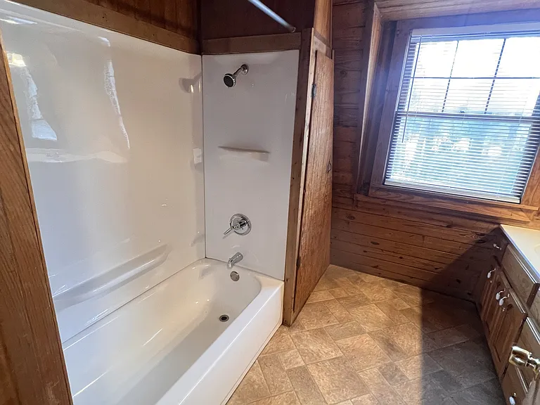 1353 Old Towne Rd — Photo 15