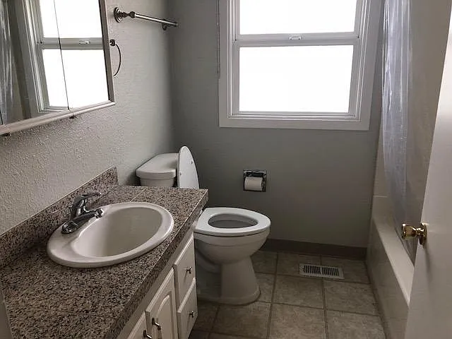 6445 Rankin Dr — Photo 5