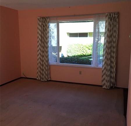 3rd image of 732 W Lincoln Ave APT 128