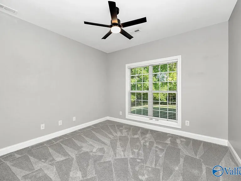 108 Blackwood Dr — Photo 25