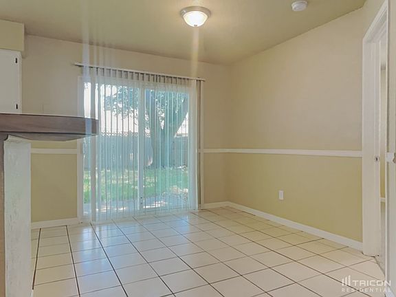 4th image of 2638 Channing Dr