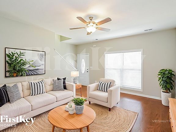 4th image of 844 Cherry Blossom Ln
