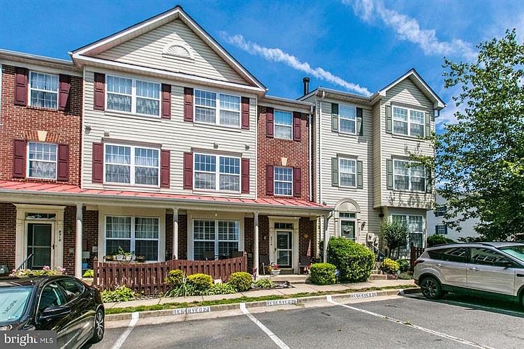 1st image of 8316 Royal Tern Way #27