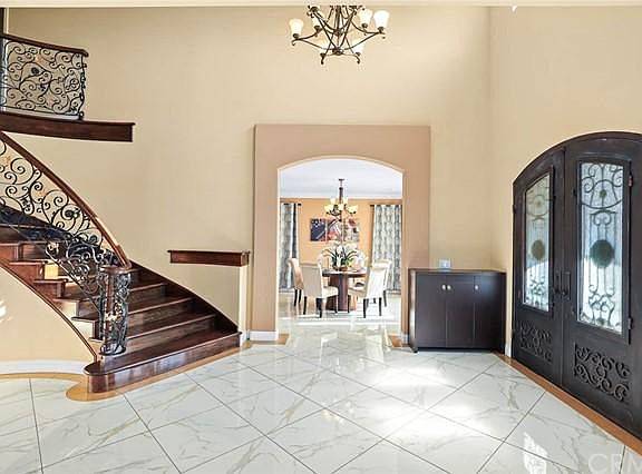 4th image of 5320 Cloverly Ave