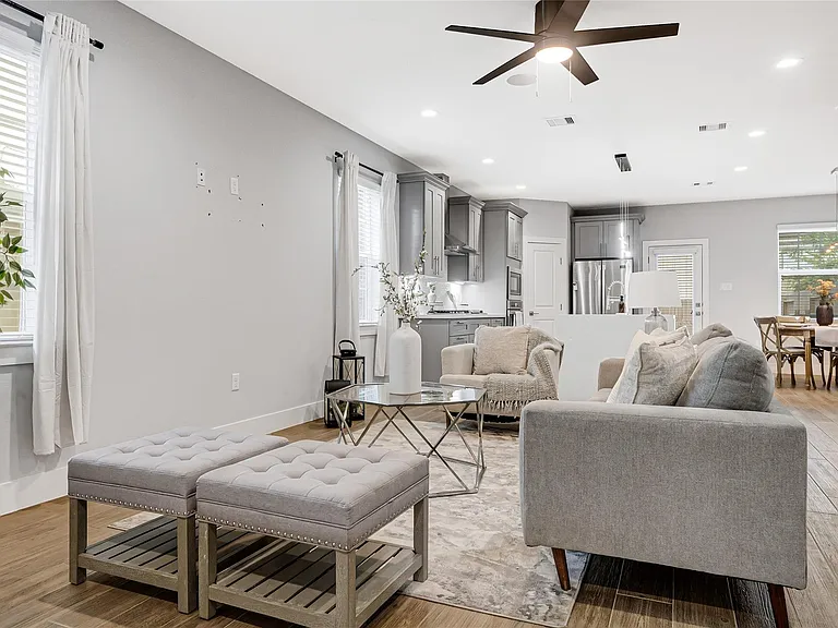 10021 Alfred Ln #A — Photo 8