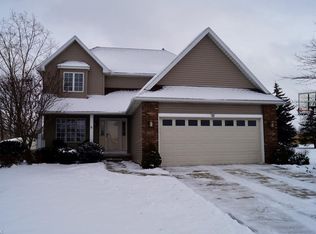 4835 Elizabeth Ln, Brooklyn, OH 44144