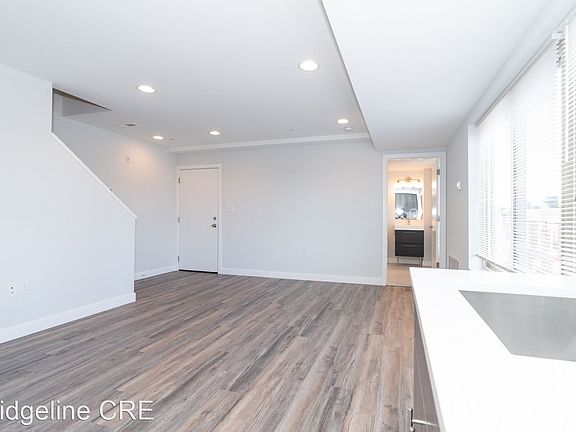 4th image of 1261-63 N Newkirk St #C