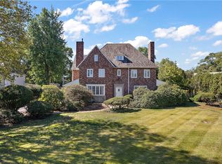 6 Churchill Rd, Pittsburgh, PA 15235