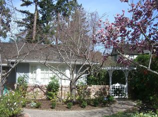 70 Princeton Rd, Menlo Park, CA 94025