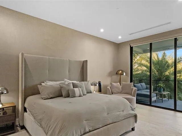 823 Ponce De Leon Dr — Photo 13