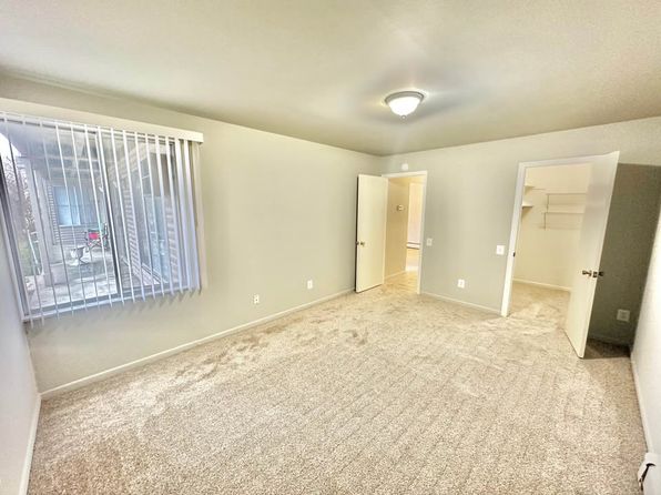 22709 E Nine Mile Rd #1