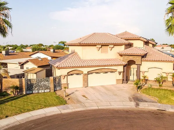 621 N Bernal Dr, San Luis, AZ 85336