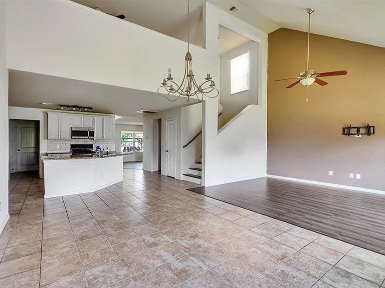 9203 Haverford Cove Ct — Photo 3