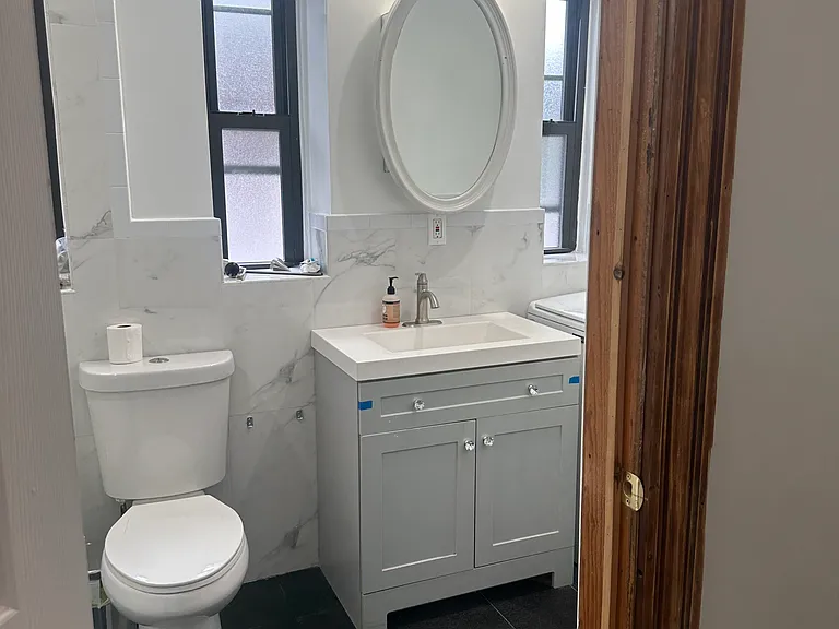 643 N Main St #2 — Photo 12