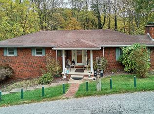 200 Elm St, Elkview, WV 25071