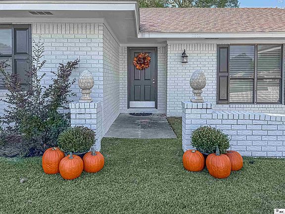 4th image of 2505 Bonita Pl