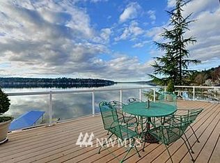 667 E Lake Sammamish Pkwy NE, Sammamish, WA
