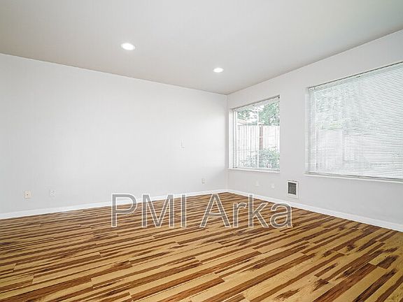 2nd image of 26125 114th Ave SE APT B3