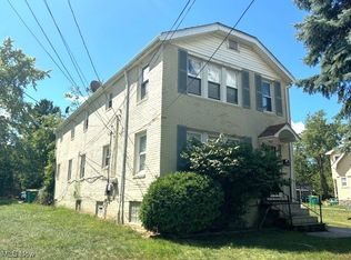 14628 Granger Rd, Maple Heights, OH 44137