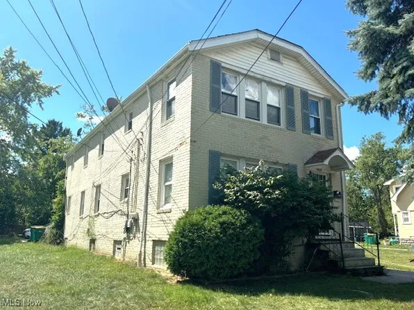 14628 Granger Rd, Maple Heights, OH 44137