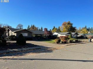 709 SW Mill St, Dallas, OR 97338