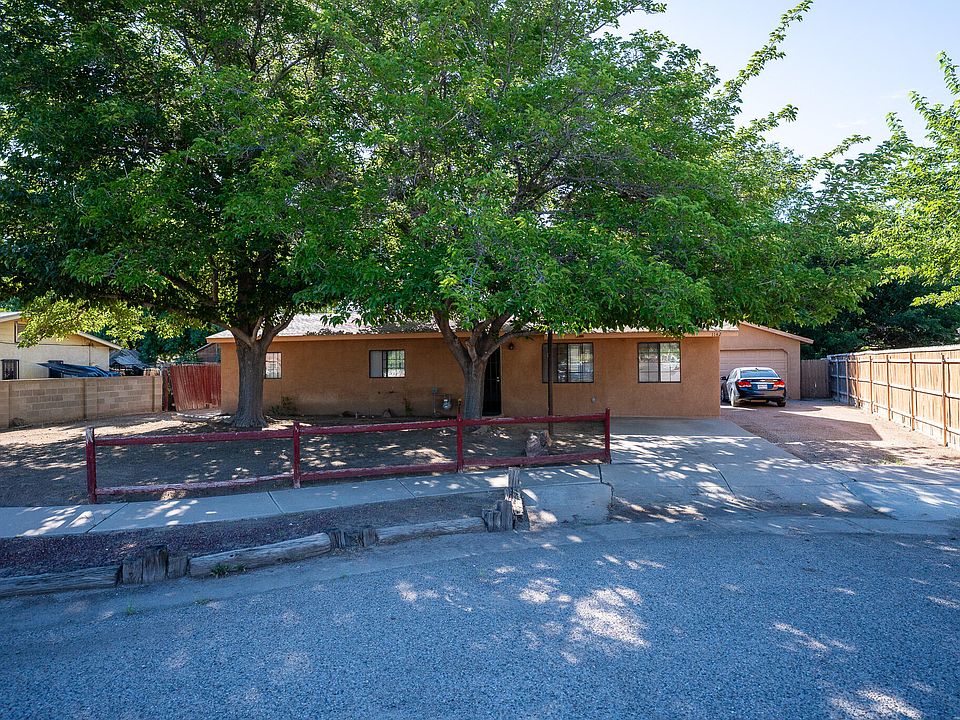 1st image of 1142 Calle Palo Verde