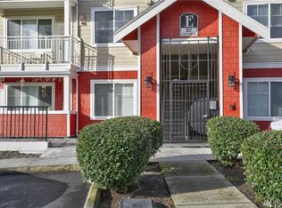 517 225th Ln NE APT E305, Sammamish, WA 98074