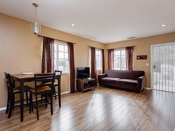 2nd image of 151 W 118th Pl