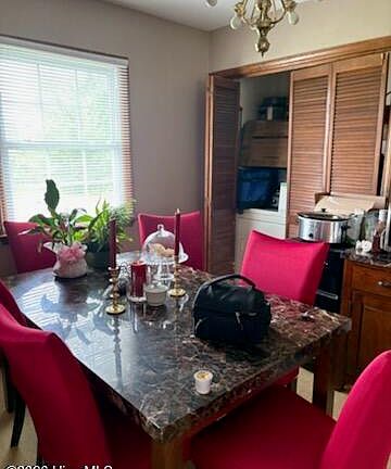 4th image of 257 Allen Drive