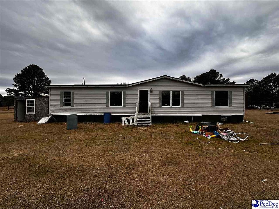 1st image of 447 Annie Ln