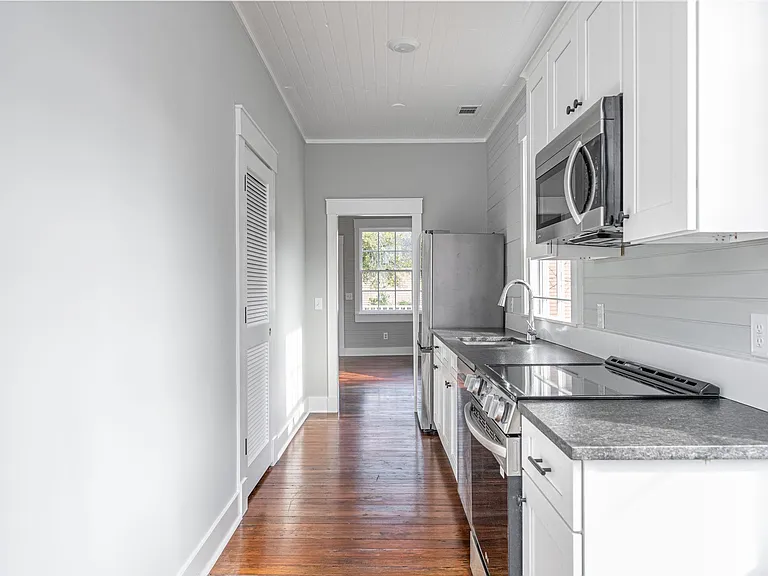 508 Kline St — Photo 5
