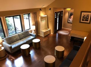 7308 Hooking Rd, Mc Lean, VA 22101