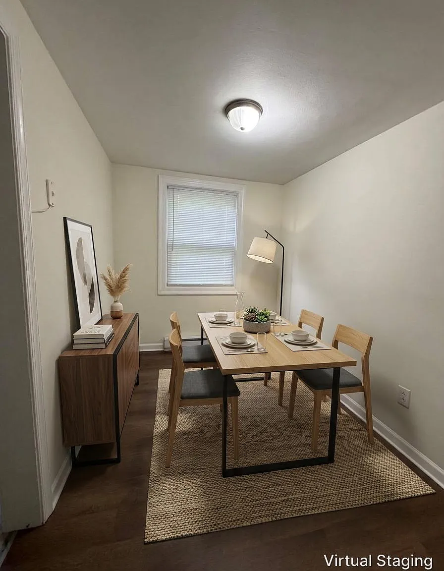 2 bed, 1.0 bath, $1,200 — Photo 3