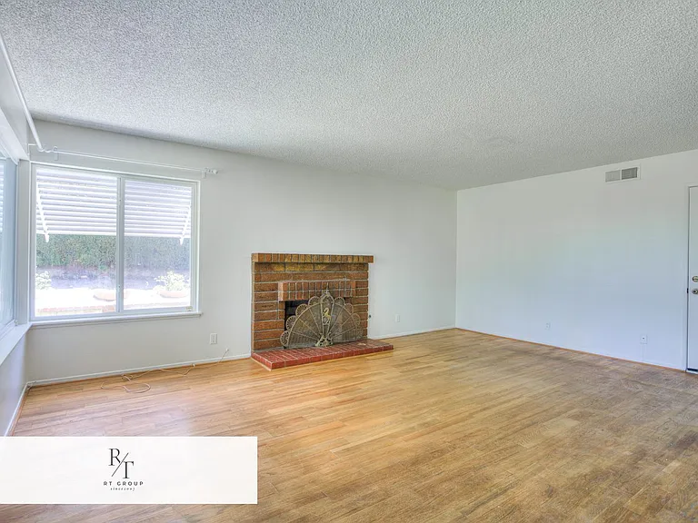 2352 Birch Log Way — Photo 9