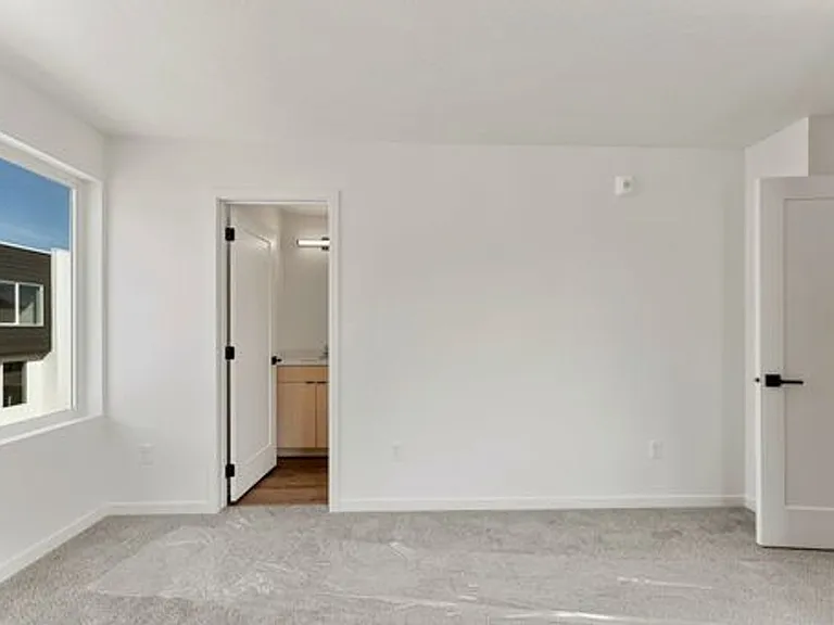 Coal Creek Townhomes — Photo 94