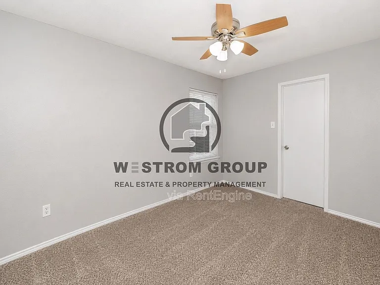 4010 Southern Charm Ct — Photo 15