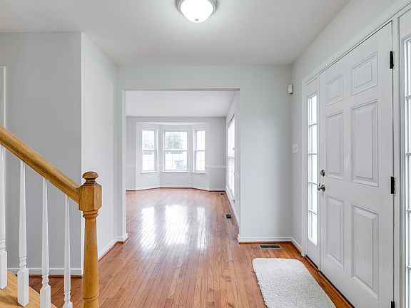 5th image of 10700 Hunton Station Ct