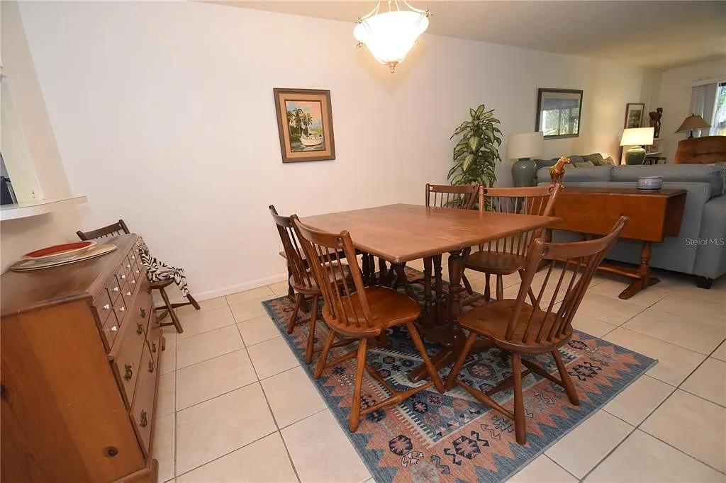 2 bed, 2.0 bath, 1211 sqft, $2,000 — Photo 4