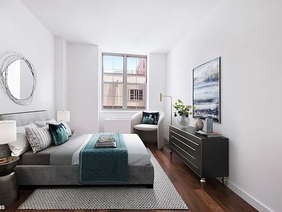 3rd image of 310 W 120th St #3K