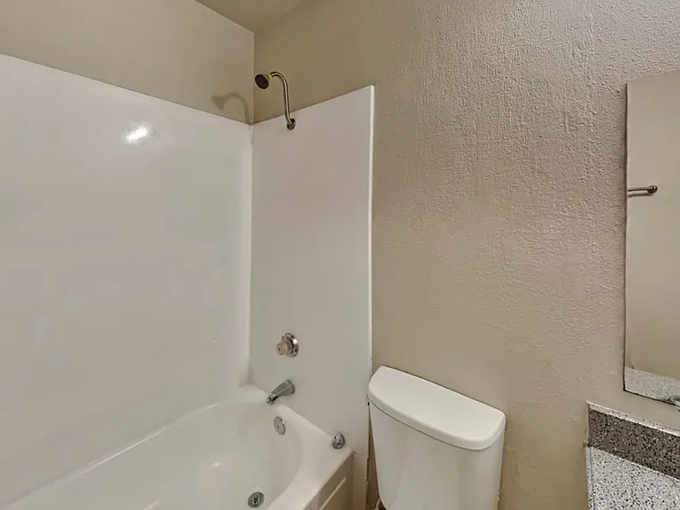 11836 Garden Terrace Dr — Photo 8