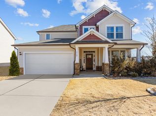 4168 Weavers Pond Dr, Zebulon, NC 27597