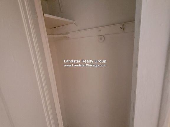 2nd image of 2853 W Berteau Ave #1