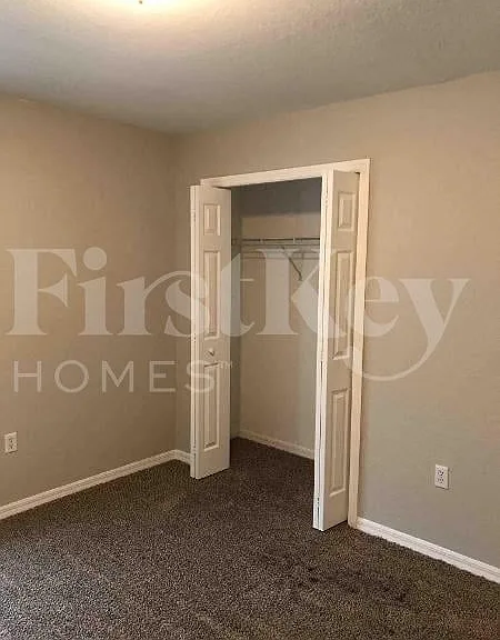 6342 Hampton Pointe Cir — Photo 33