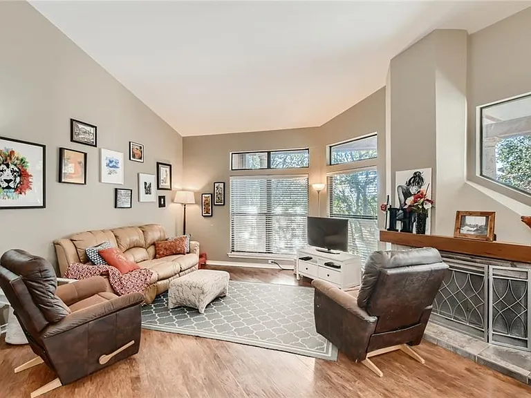 300 San Gabriel Village Blvd #424 — Photo 4